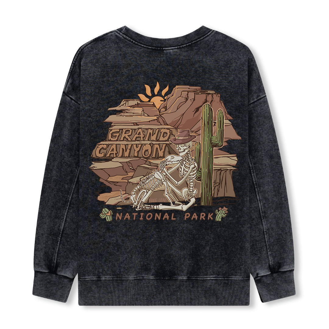 Freeleaf Grand Canyon National Park Unisex Nature Inspired Washed Sweatshirt