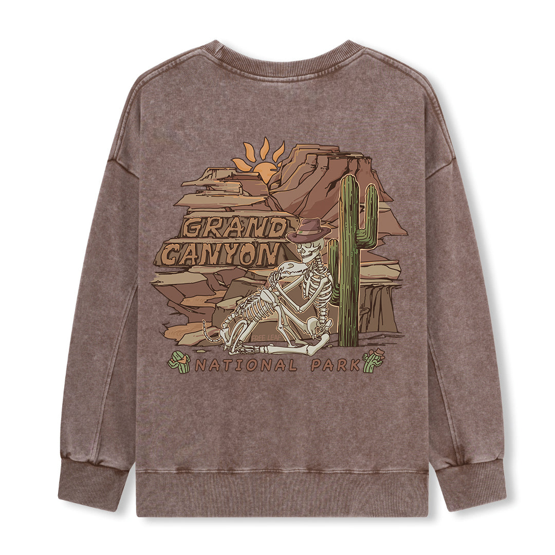 Freeleaf Grand Canyon National Park Unisex Nature Inspired Washed Sweatshirt