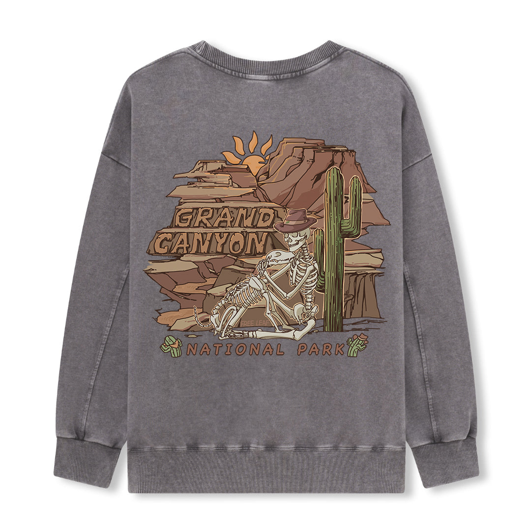 Freeleaf Grand Canyon National Park Unisex Nature Inspired Washed Sweatshirt