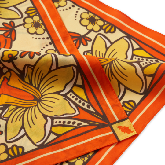Freeleaf Spring Flower Thistles Bandana