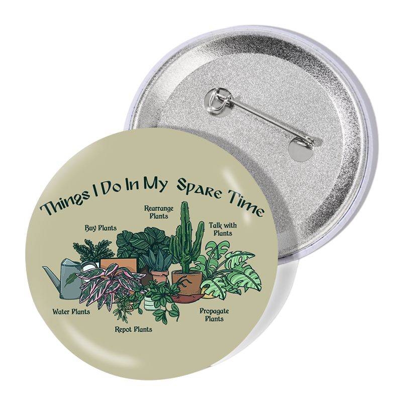 freeleaf-things-i-do-in-my-spare-time-badge-pin