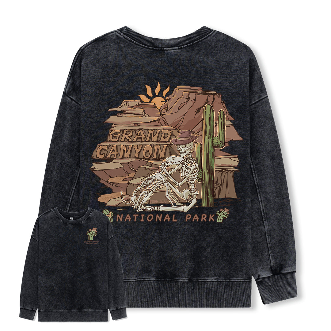 Freeleaf Grand Canyon National Park Unisex Nature Inspired Washed Sweatshirt
